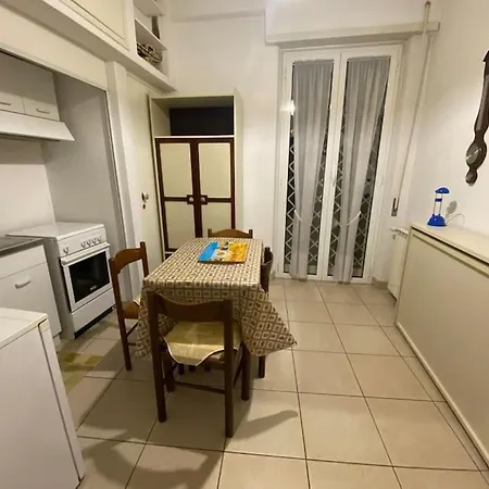 Vodice Apartment- Between Vatican And Foro Italico Apartman
