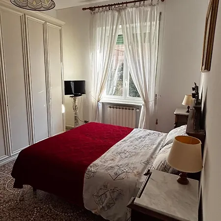 Vodice Apartment- Between Vatican And Foro Italico Apartman *